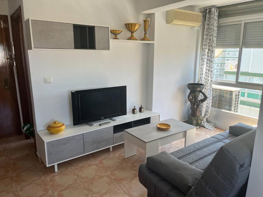 Apartamento Ginebra Torre Del Mar Eksteriør billede
