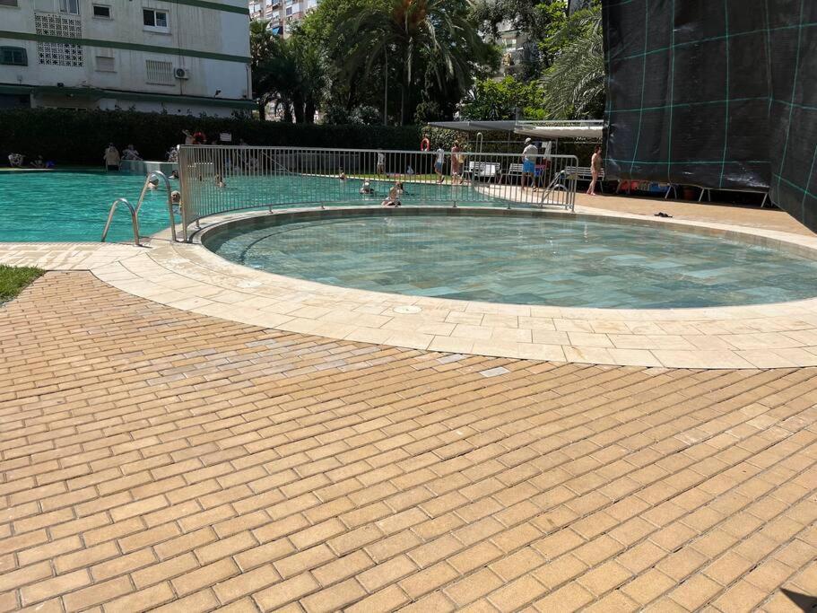 Apartamento Ginebra Torre Del Mar Eksteriør billede